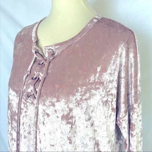 ELLA MARA ANTHROPOLOGIE CRUSHED VELVET LACE UP - Picture 4 of 9